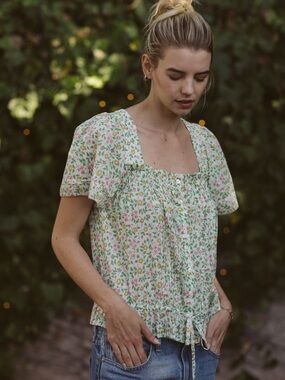 Trovata Lorita Green Floral Short Sleeve Square Neck Peasant Blouse XS NWT